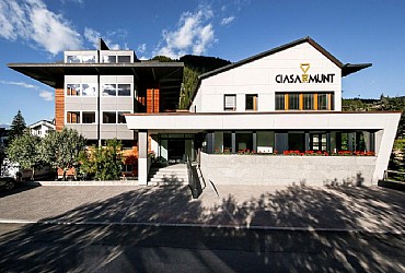 Case con appartamenti Corvara in Badia: Ciasa de Munt Lifestyle Living - Dapunt